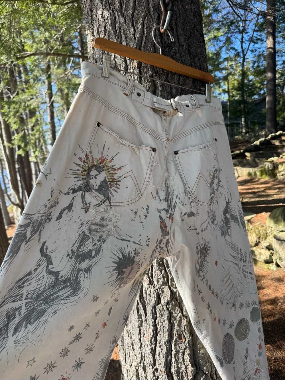 Magnolia Pearl Magic Love Denims - Picture 8 of 13